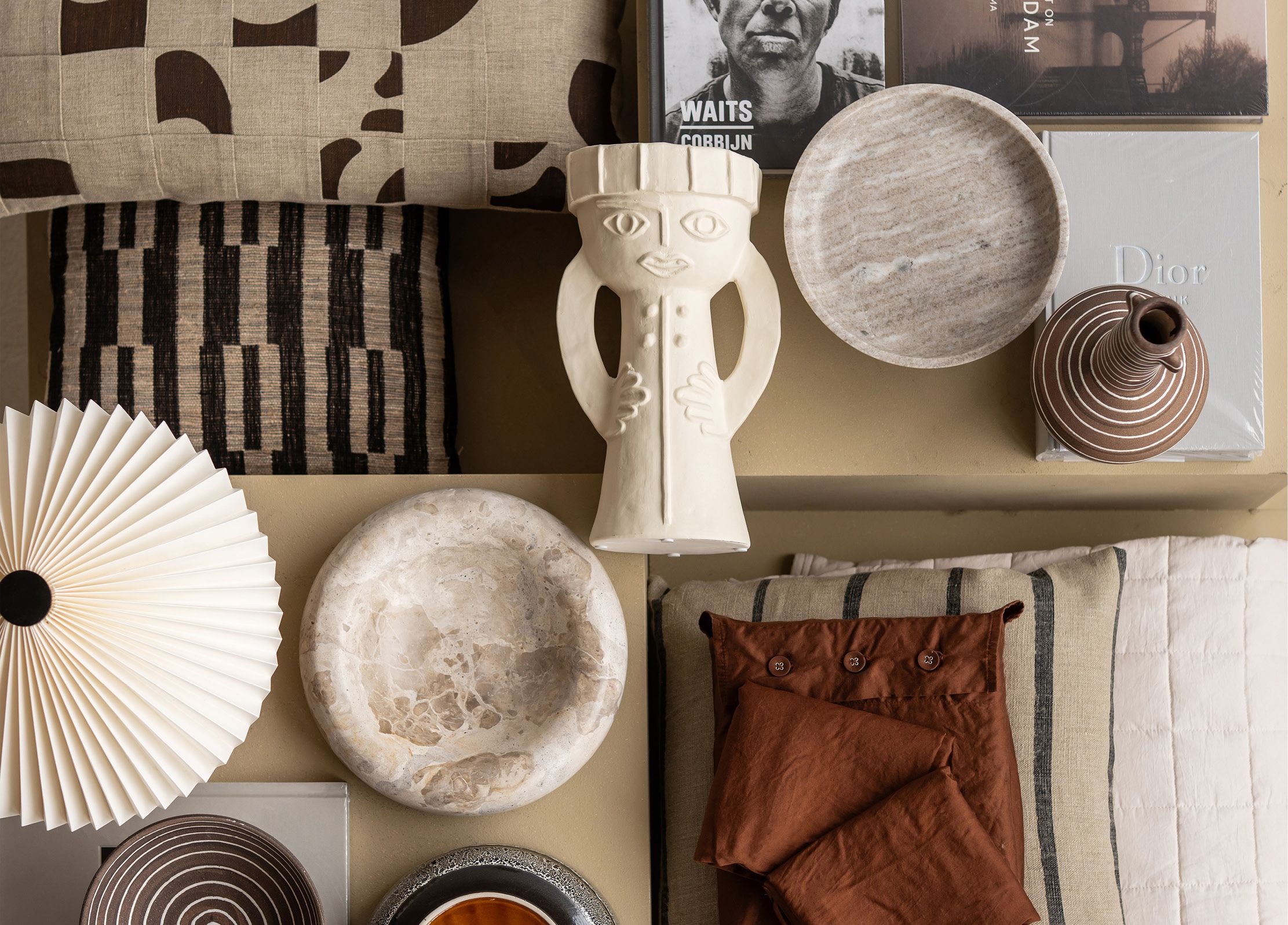 Cadeauitems natuurlijke kleuren en materialen 