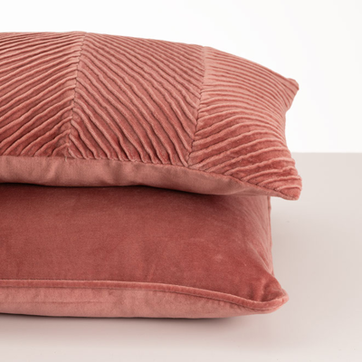 Sierkussen Tucked allover 