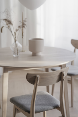 Eetkamerstoel Rodham eiken- gestoffeerde zitting