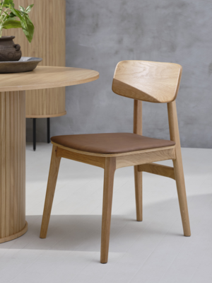 Eetkamerstoel Lana hout met kunstleer