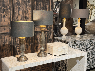 Lamp voet wit metaal uniek