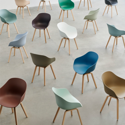 HAY stoel AAC 222 - eiken gelakt frame