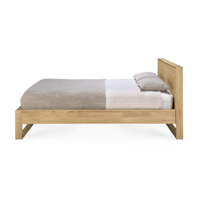 Ethnicraft bed Nordic II Oak 160x200 cm