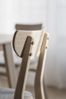 Eetkamerstoel Rodham eiken- gestoffeerde zitting