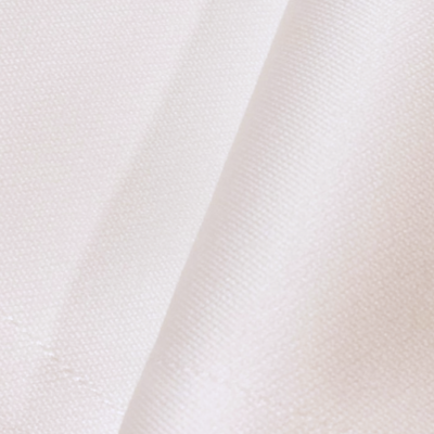 Ivoor Damasten Tafelkleed (hotelkwaliteit)