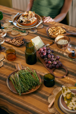HKliving Acacia bread board