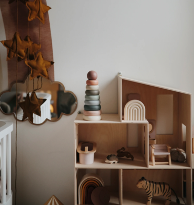 Mushie stapeltoren met ringen