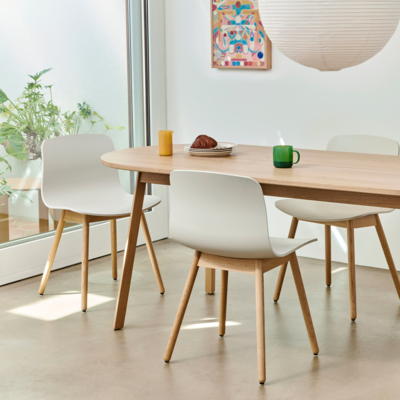 HAY stoel AAC 12 - eiken gelakt frame