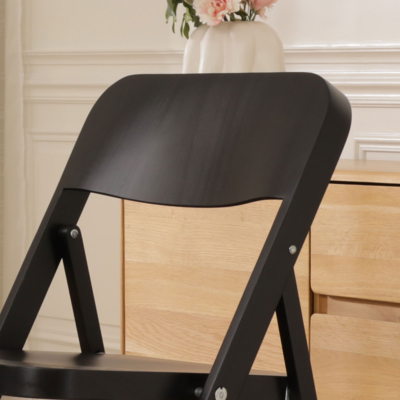 Flip - Houten klapstoel en rek