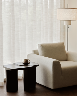 Brutalist bijzettafel