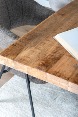 Eettafel Arvu mangohout spinpoot