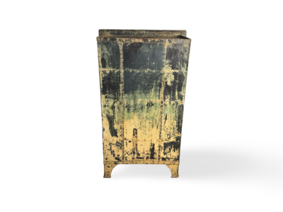 Kast ijzer 2 deurs en lades binnen in uniek