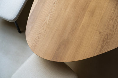 Studio HENK tafel Slim X-type Blob (organisch), zwart frame - Smart Collectie