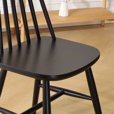 Filou berkenhouten spijlenstoel