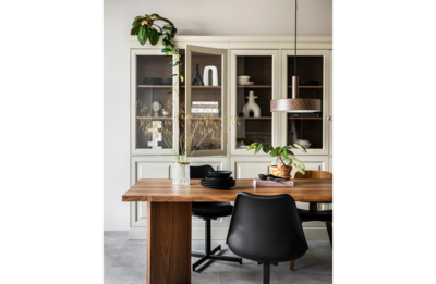 vtwonen vitrinekast Chow 4-deurs Vitrinekast Chow 4-deurs - Dakargrau