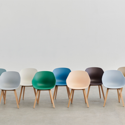 HAY stoel AAC 222 - eiken gelakt frame