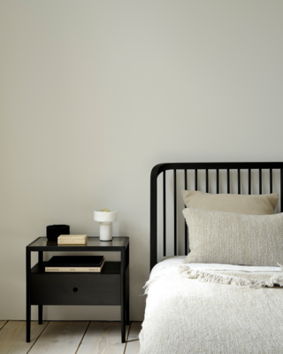 Ethnicraft bed Spindle black 160x200 cm