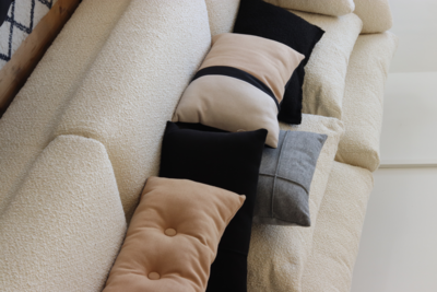 Kussen Colour blocking camel zwart zand