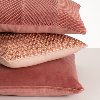 Sierkussen Tucked allover 