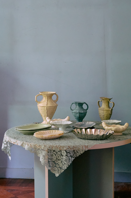 HK New classic resin tray ivory