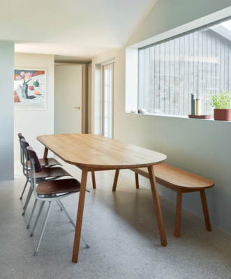 HAY tafel Triangle Leg - Eiken gelakt