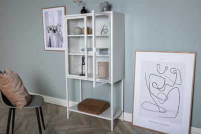 Metalen vitrinekast Claes