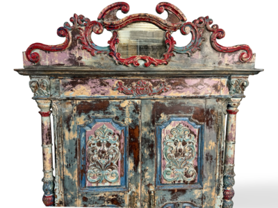 Kast 2 deur snijwerk uniek