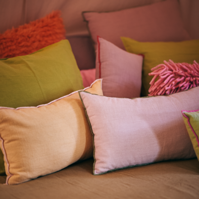 HK sierkussen bouquet