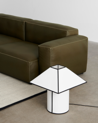 Ava Pyramid table lamp white