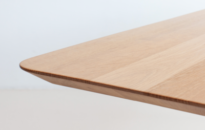 Studio HENK tafel Butterfly Rechthoekig - zwart frame, hardwax light 3041