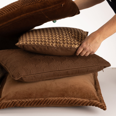 Sierkussen Tucked allover 