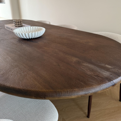 Eettafel Lissabon ovaal kolompoot 240cm