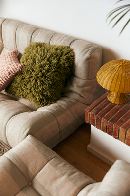 Fluffy cushion olive (50x50cm)