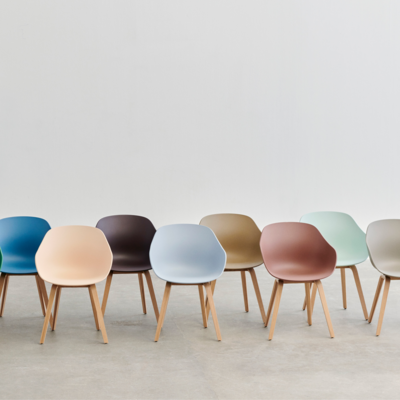 HAY stoel AAC 222 - eiken gelakt frame