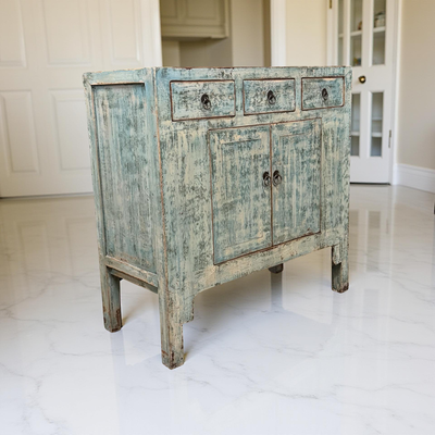 Kast blauw 3la 2deur uniek