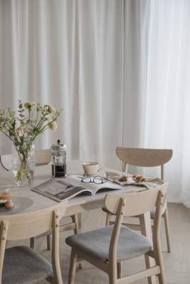 Eetkamerstoel Rodham eiken- gestoffeerde zitting