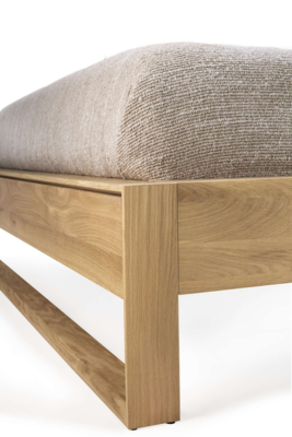 Ethnicraft bed Nordic II Oak 160x200 cm