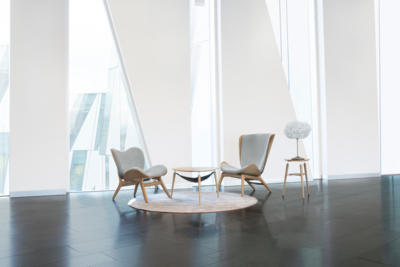 Fauteuil A Conversation Piece naturel