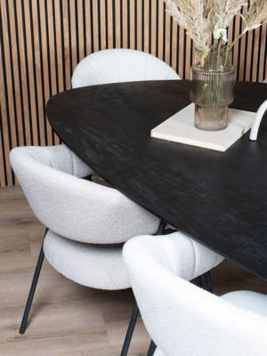 Eettafel Tinus Zwart - Kiezelvormig