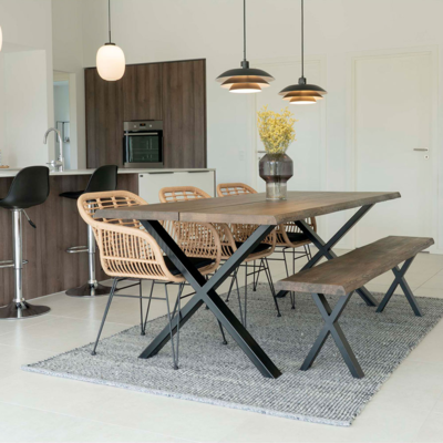 Eikenhouten eettafel Fendi