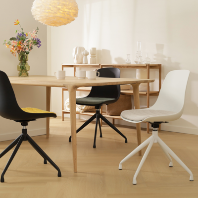 Draaibare eetkamerstoel Nola-Liv wit - zwart onderstel (incl. zitkussen)