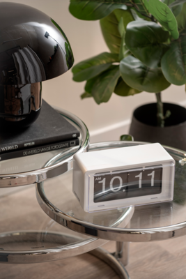 Wandklok Retro Boxed Flip