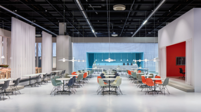 Vitra stoel Eames DSR Fiberglass Chair