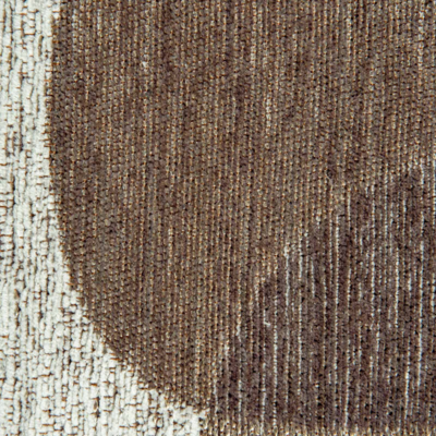 Grijs tapijt met willekeurige, ronde vormen en een "Café" bonenmotief