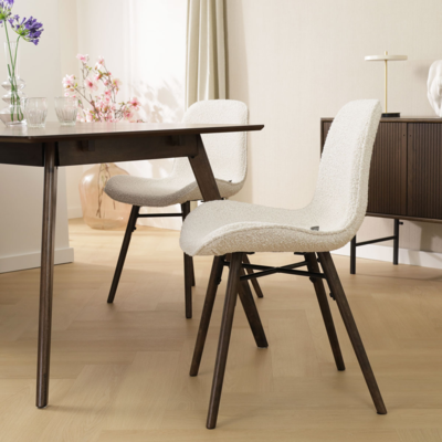 Eetkamerstoel Nena-Fé walnoot houten onderstel