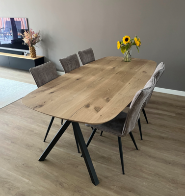 Firma Hout &amp; Staal Eettafel Deens ovaal | xy recht | deer brown