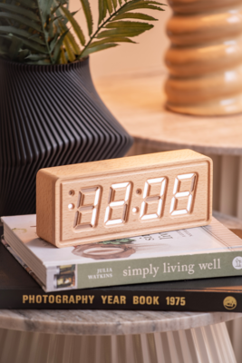 Wekker Solid Wood Engraved