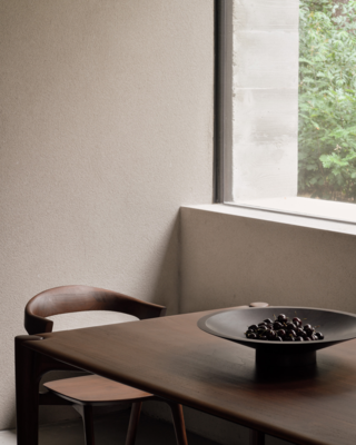 Ethnicraft - PI eetkamertafel - bruin teak