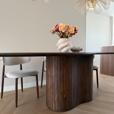 Old Inn wonen Eettafel Wenen organisch 240cm