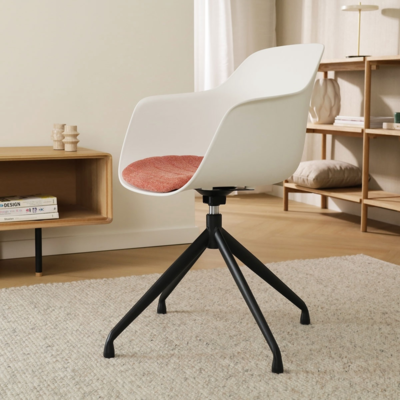 Nola-Liz zwart draaibare eetkamerstoel - Witte zitting met armleuningen (incl. zitkussen)